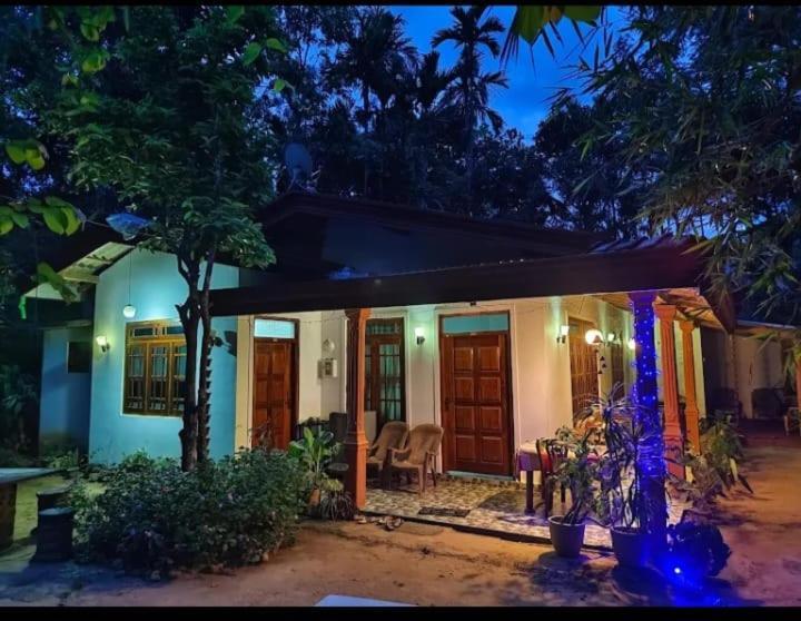 Ella Jungle Inn Homestay And Tree House Exterior photo